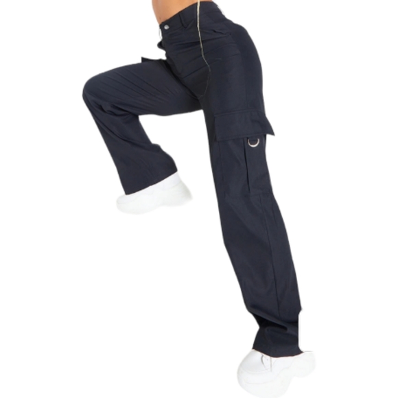 PrettyLittleThing Shape Black Buckle Detail Cargo Wide Leg Pants, Size 14 - Picture 3 of 16